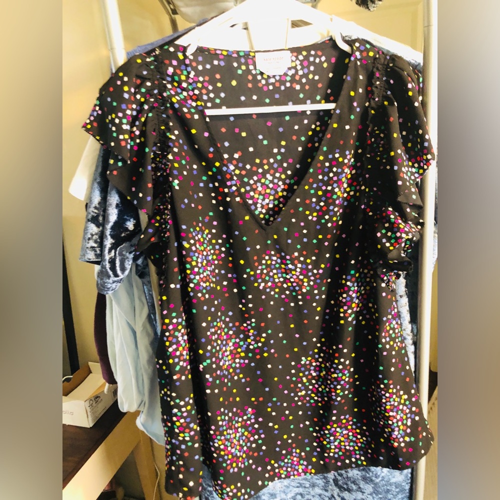 Adorable Kate Spade top size M
